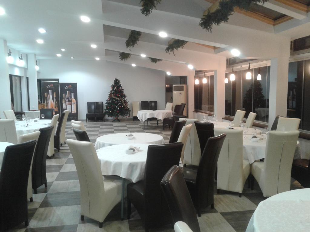 Hotel Zada Предял Екстер'єр фото