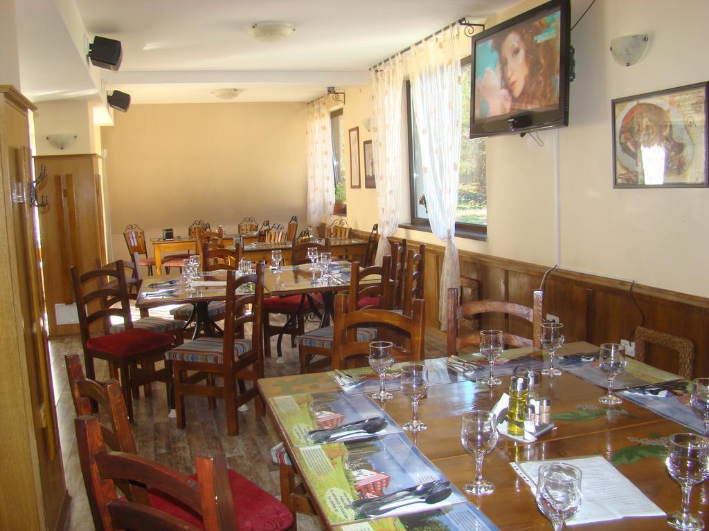 Hotel Zada Предял Екстер'єр фото
