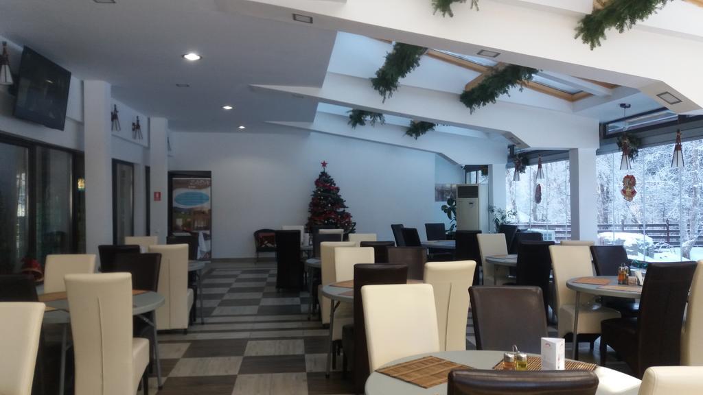 Hotel Zada Предял Екстер'єр фото
